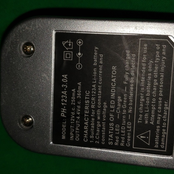 Tenergy RCR123A 3.0V Charger with Power Adapter and 4 Batteries - Picture 2 of 2